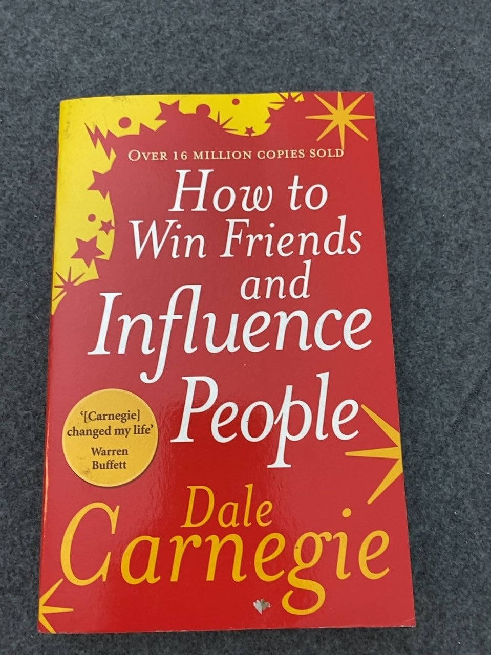 kniha how to win friends and influence people 