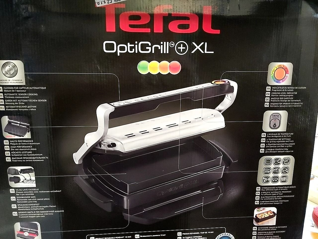 Elektrický gril s velkou grilovací plochou, který sám rozezná, co grilujete. Tefal Optigrill+ XL GC722D34