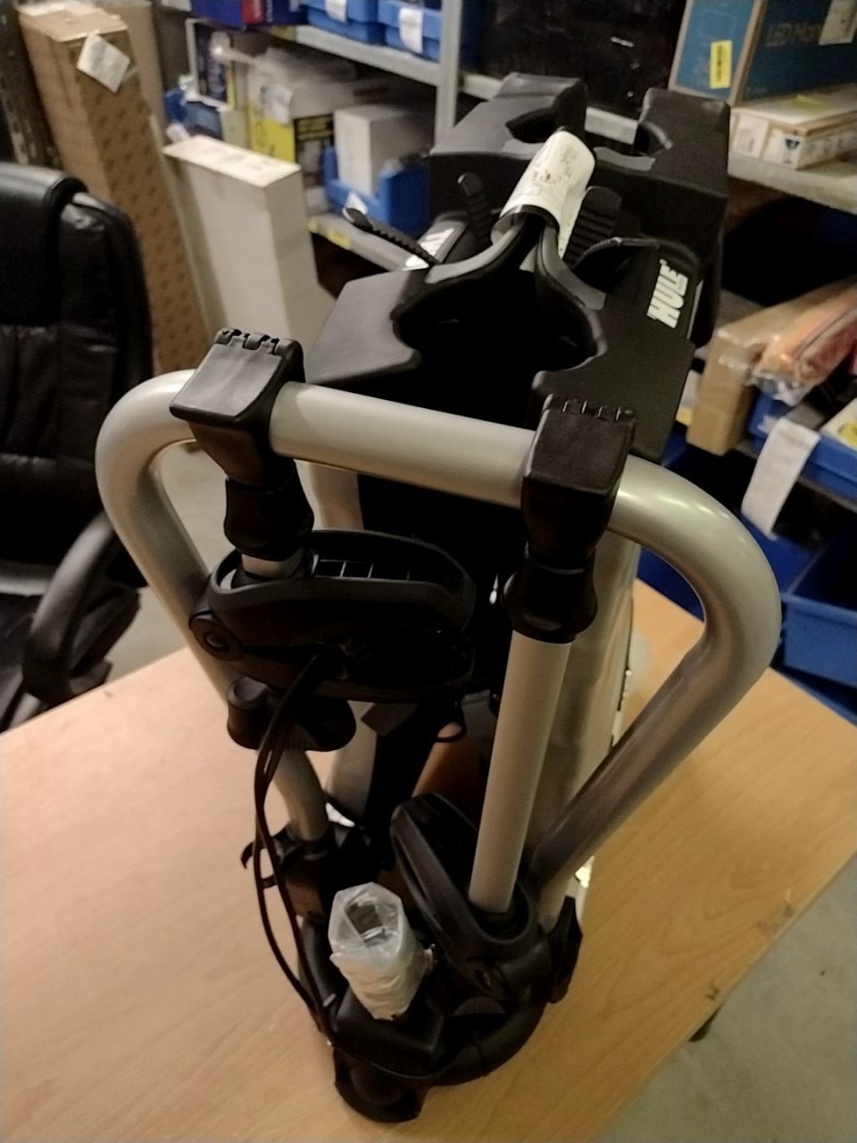 Nosič jízdních kol na tažné zařízení Thule EasyFold 2