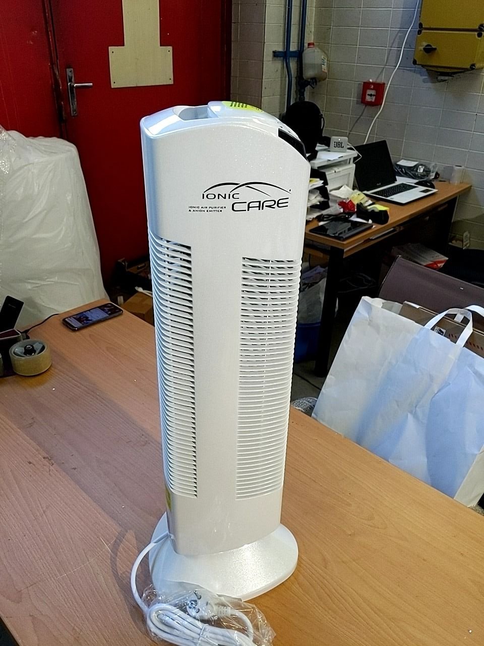Kombinovaná čistička vzduchu s generátorem záporných iontů Ionic care Triton X6