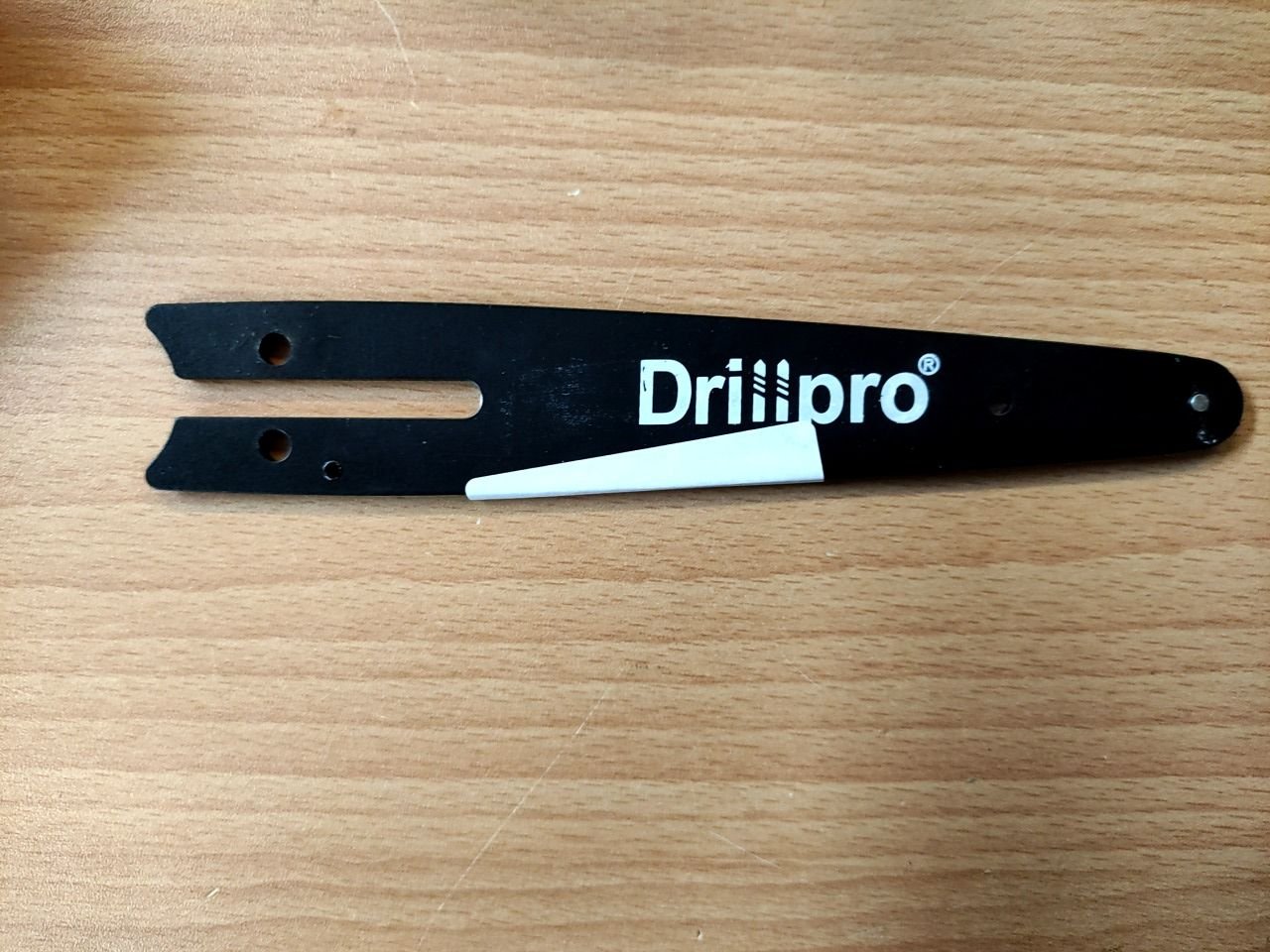 Držák řetězu elektrické pilky Drillpro 