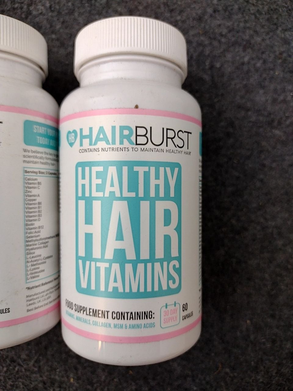 Základní vitamíny pro udržení zdravého růstu vlasů z biotinu, selenu a zinku Hairburst For Longer Stronger Hair 2 ks po 60 kapslích