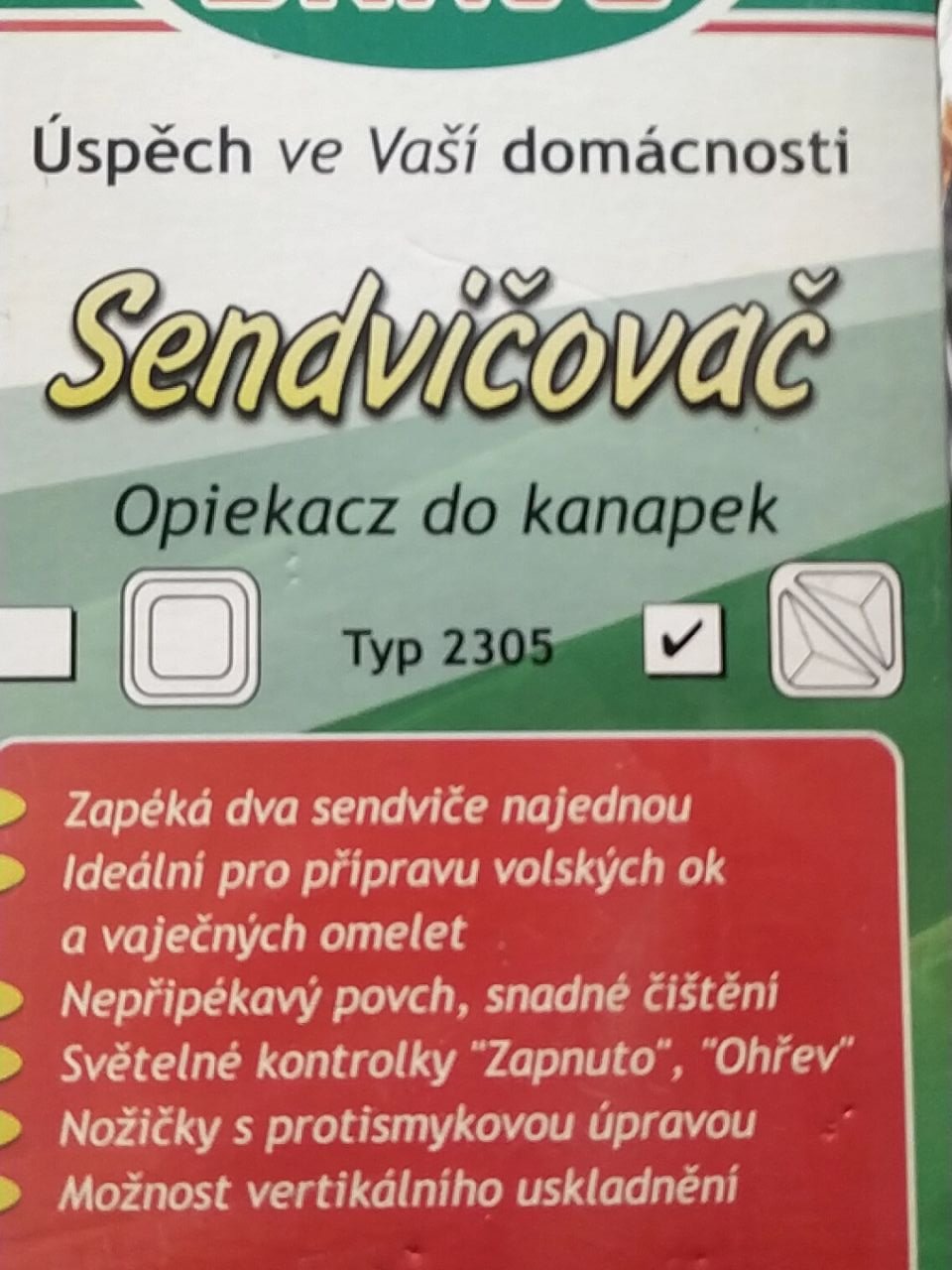 Sendvičovač s deskami ve tvaru trojúhelníku Bravo 2305, modrá barva