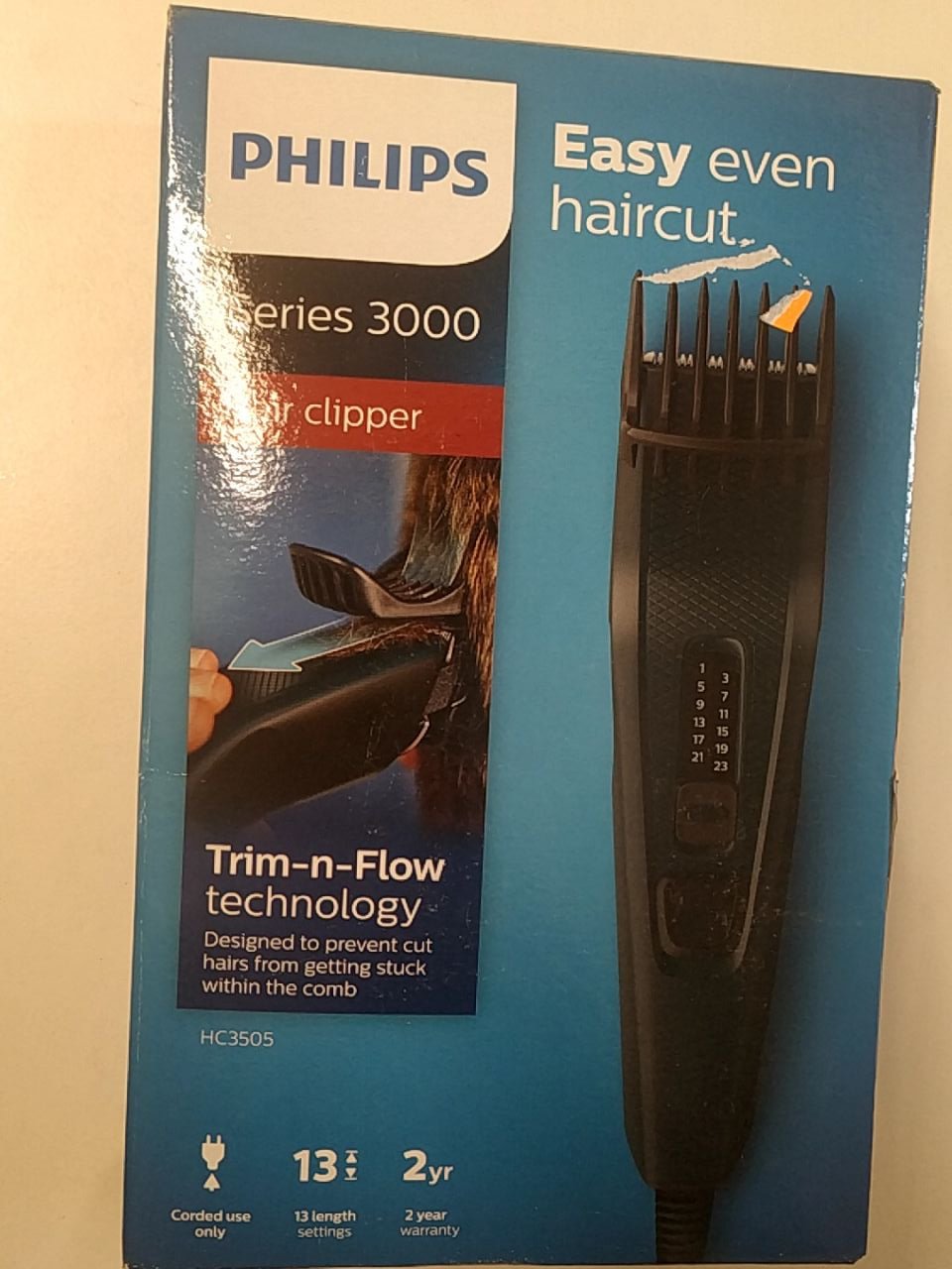 Zastřihovač vlasů Philips HC3522/15 modrý