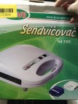 Sendvičovač s deskami ve tvaru trojúhelníku Bravo 2305, modrá barva