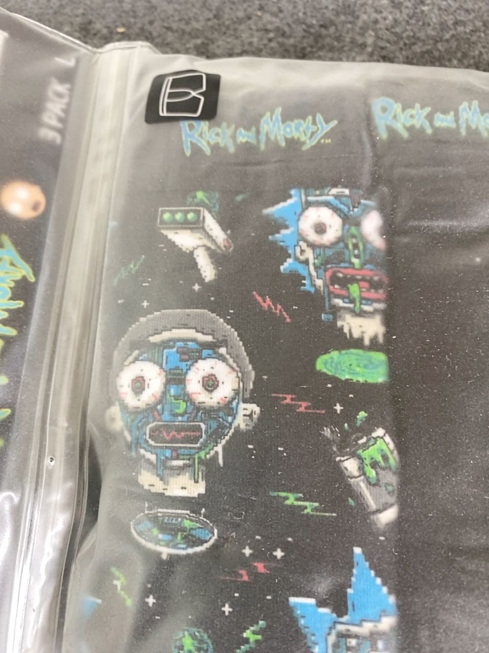 Pánské spodní prádlo - trenky s motivy seriálu Rick and Morty  vel. L, 3 ks