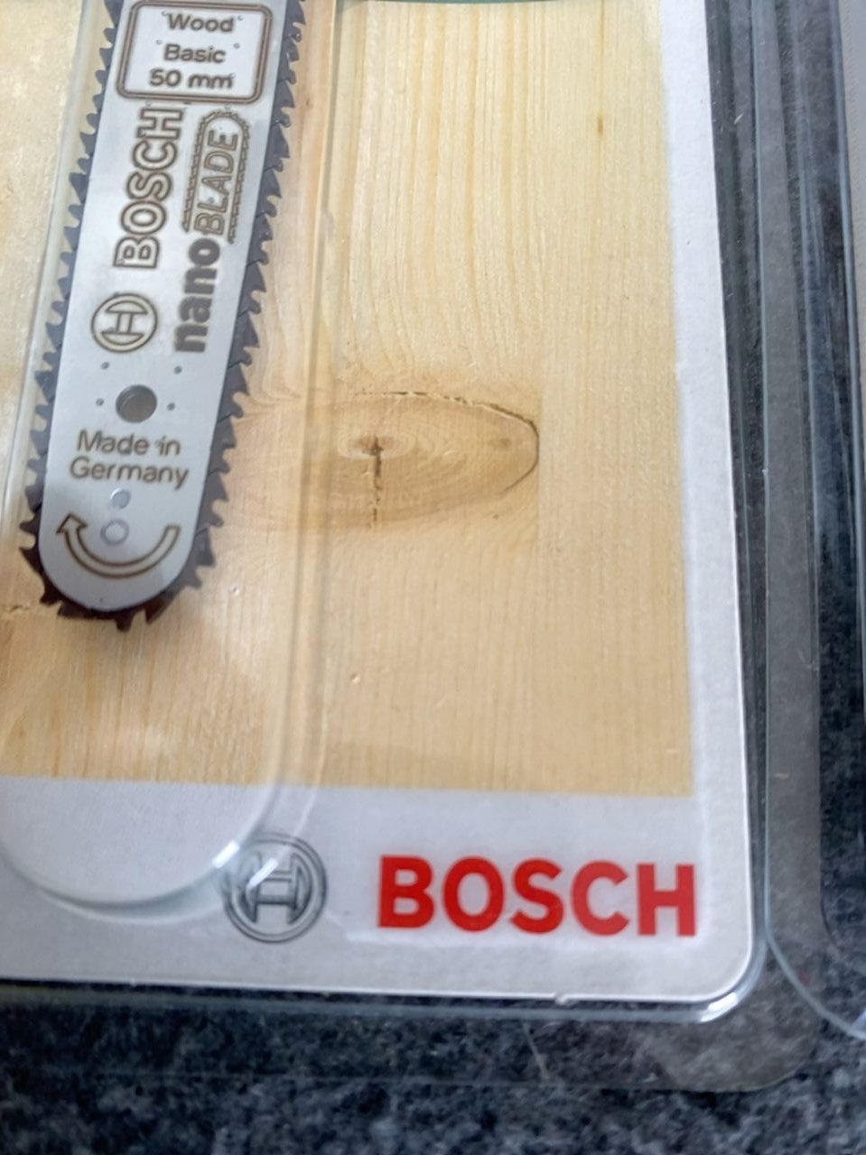Mikro pilová lišta s řetězem Bosch vhodná pro (motorové pily) EasyCut 12 Bosch nanoBLADE Wood Basic 50 2609256D83, 2 ks