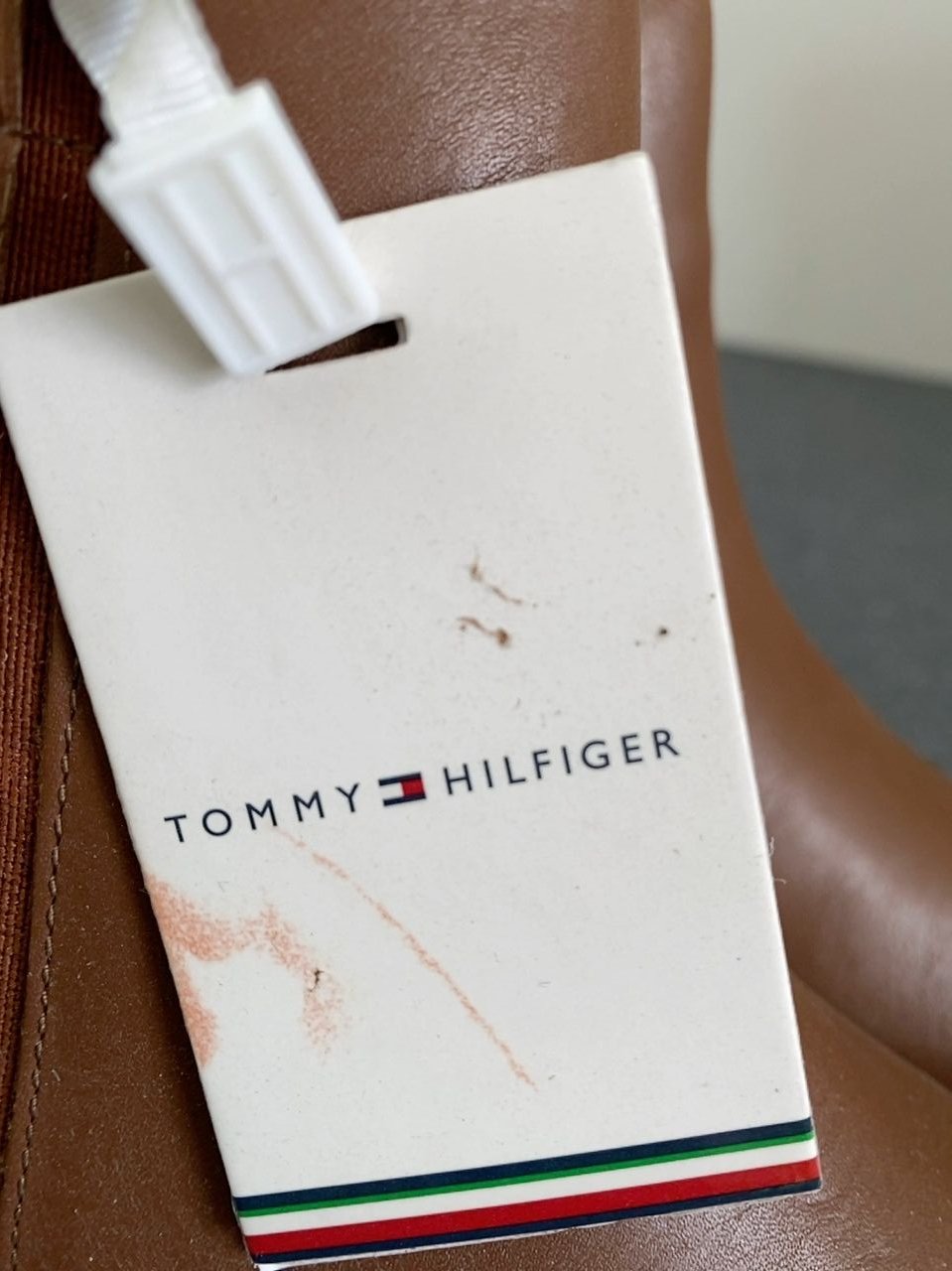 Dámské kožené kotníkové boty Tommy Hilfiger vel. 36