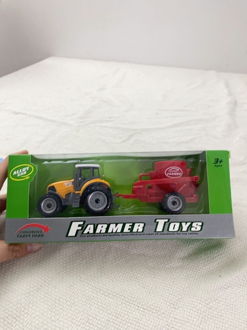 Traktor s návěsem Farm Toys