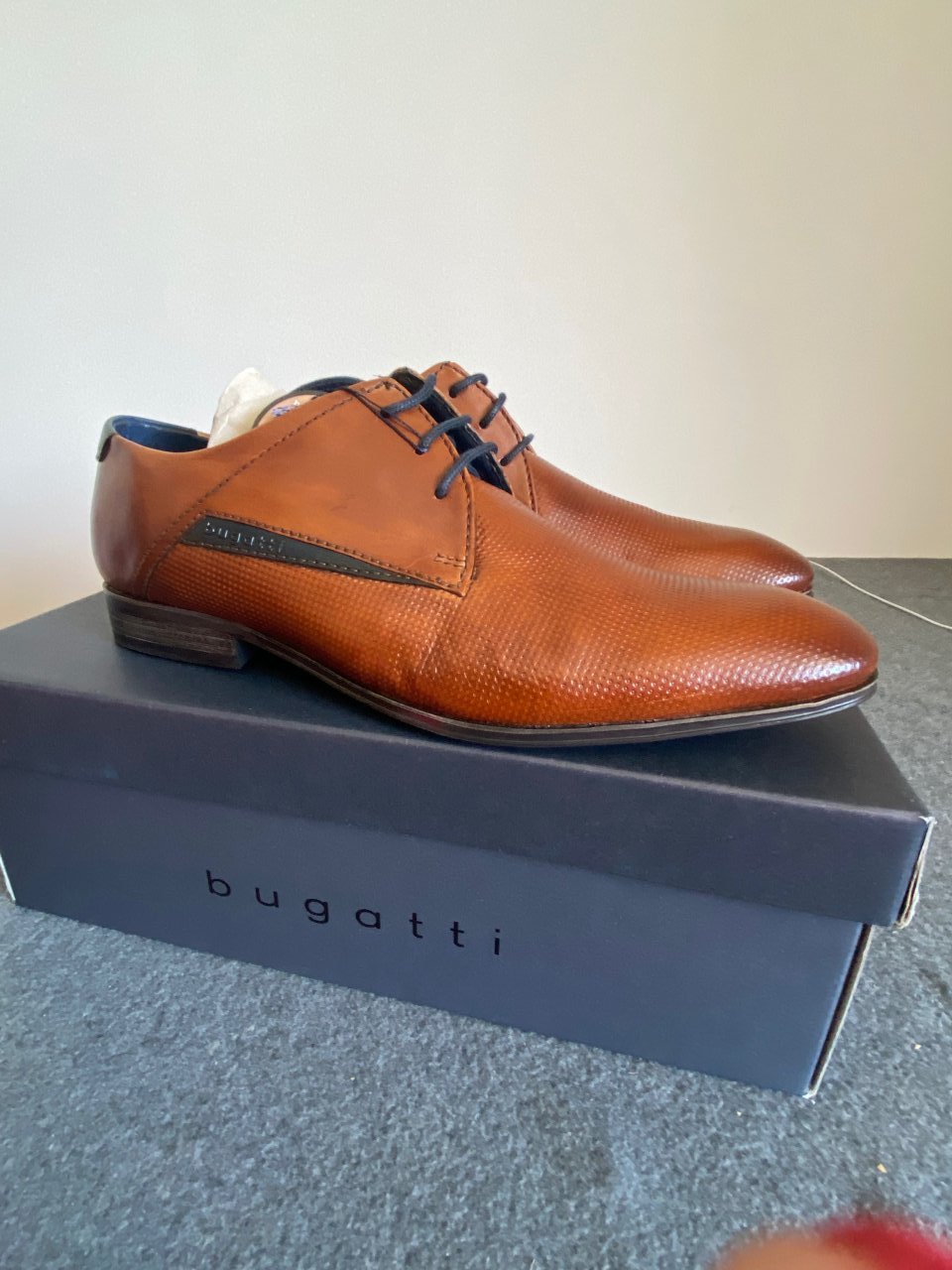 Pánské kožené boty Bugatti velikost 44