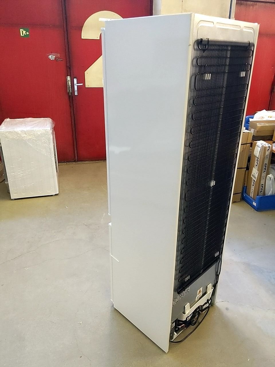 Vestavná chladnička s mrazničkou ETA ETA2373 90001E