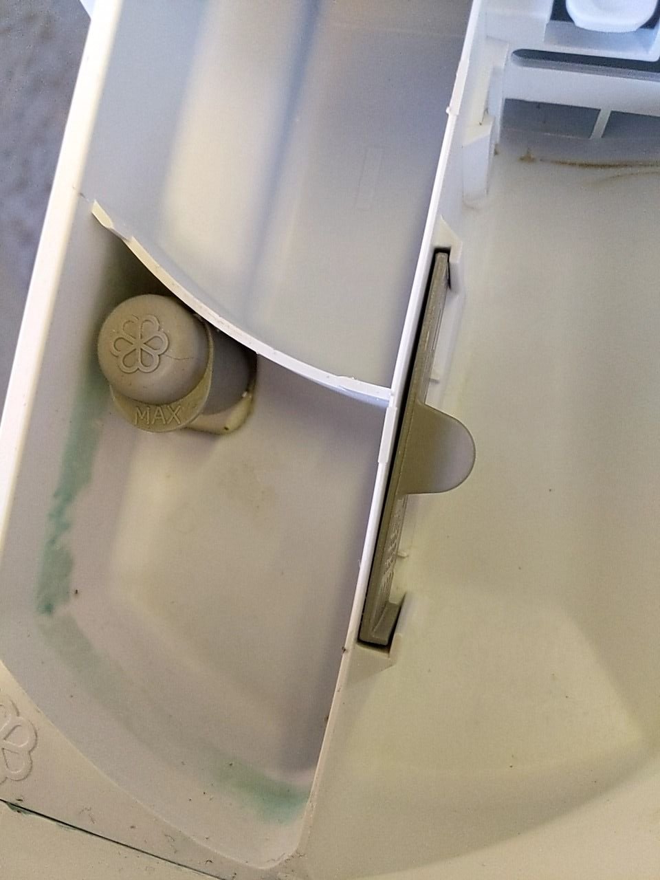 Pračka se sušičkou Whirlpool FWDD1071681B EU