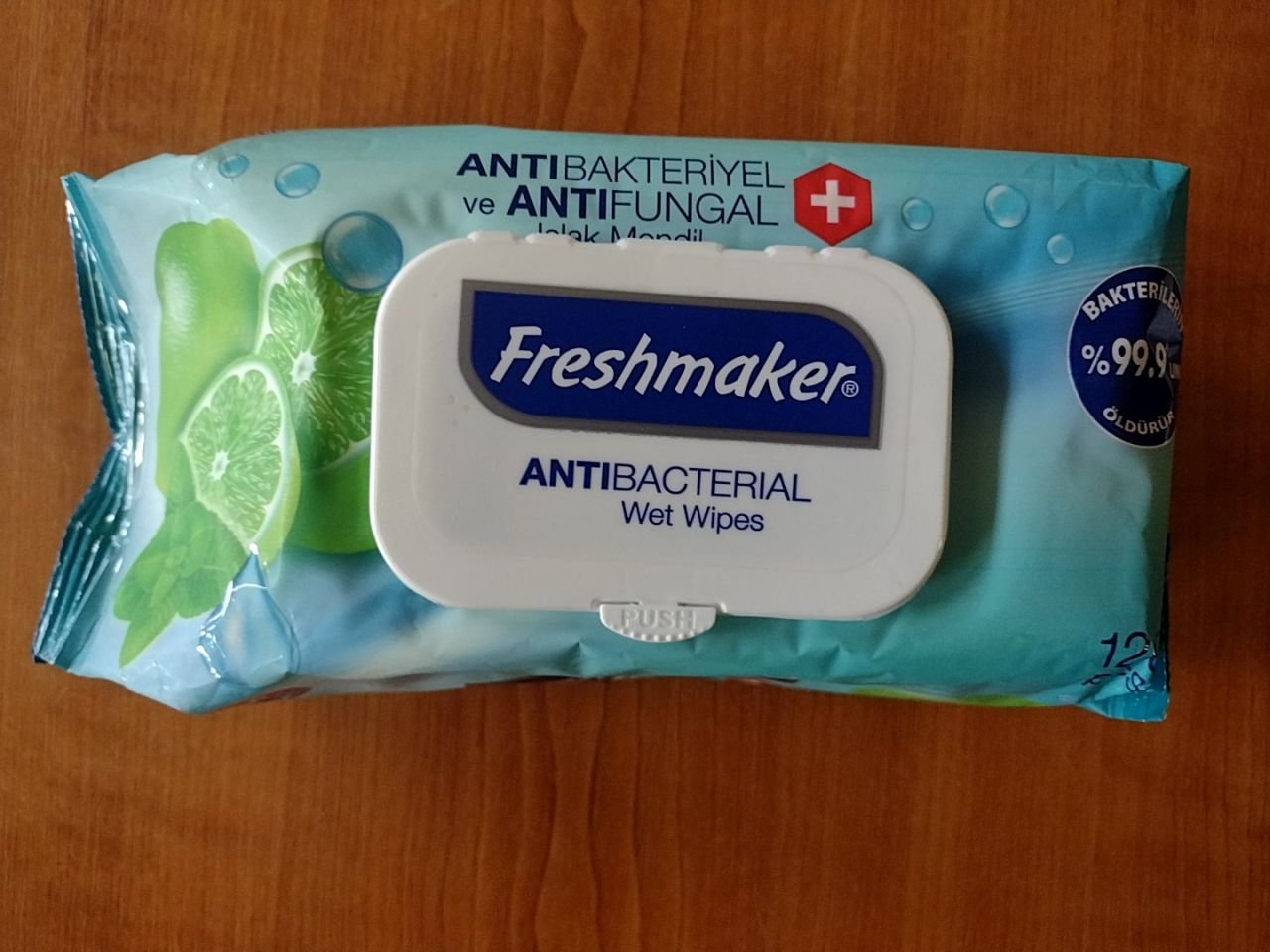 Vlhčené antibakteriální ubrousky Freshmaker
