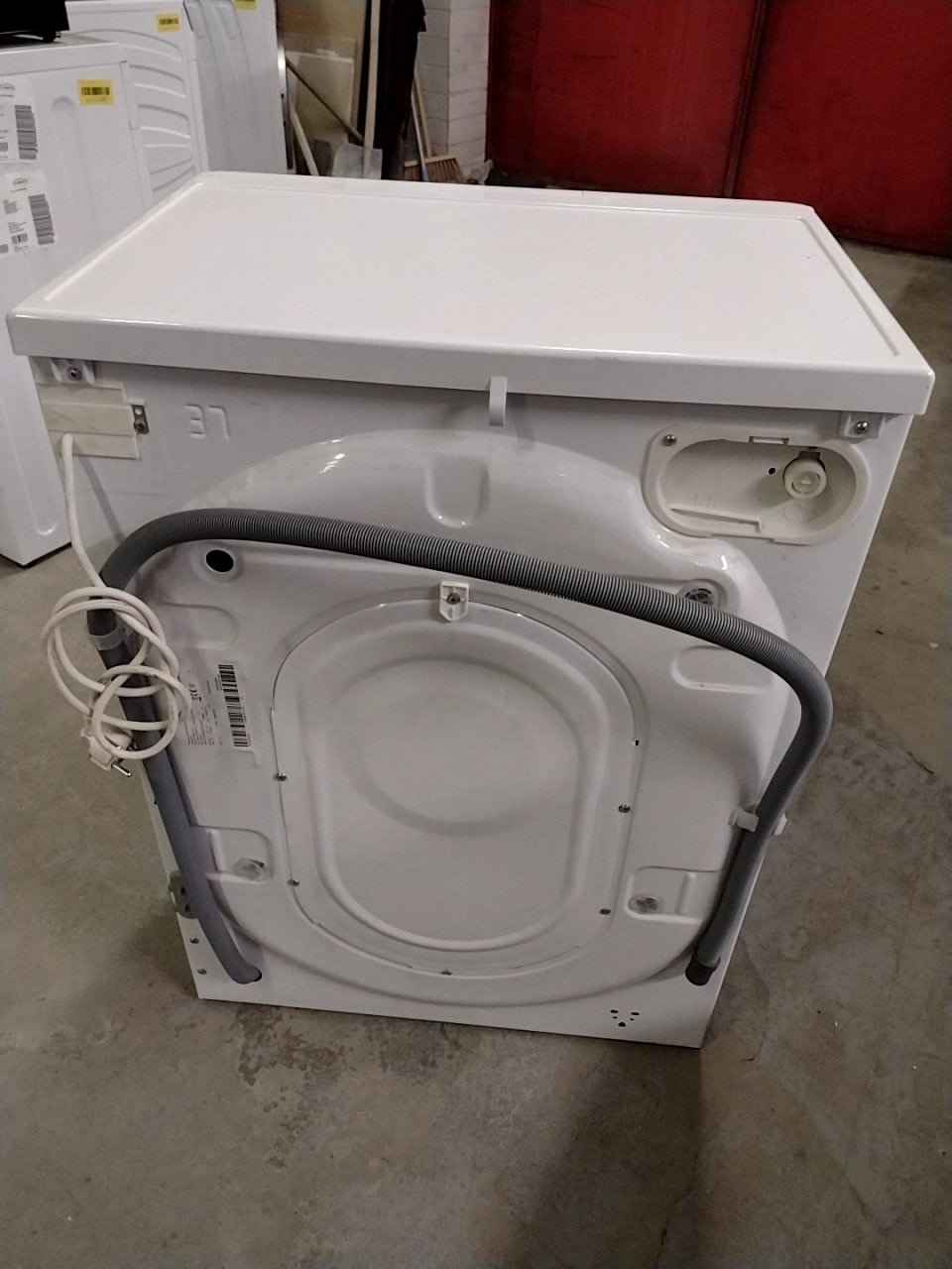 Volně stojící pračka s předním plněním Whirlpool FWSG 71283 BV EE