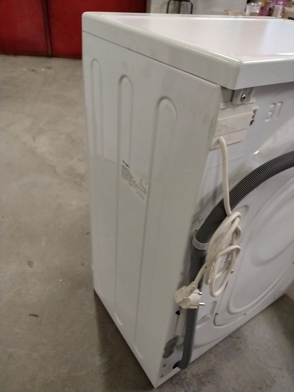 Volně stojící pračka s předním plněním Whirlpool FWSG 71283 BV EE