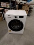 Volně stojící pračka s předním plněním Whirlpool FWSG 71283 BV EE