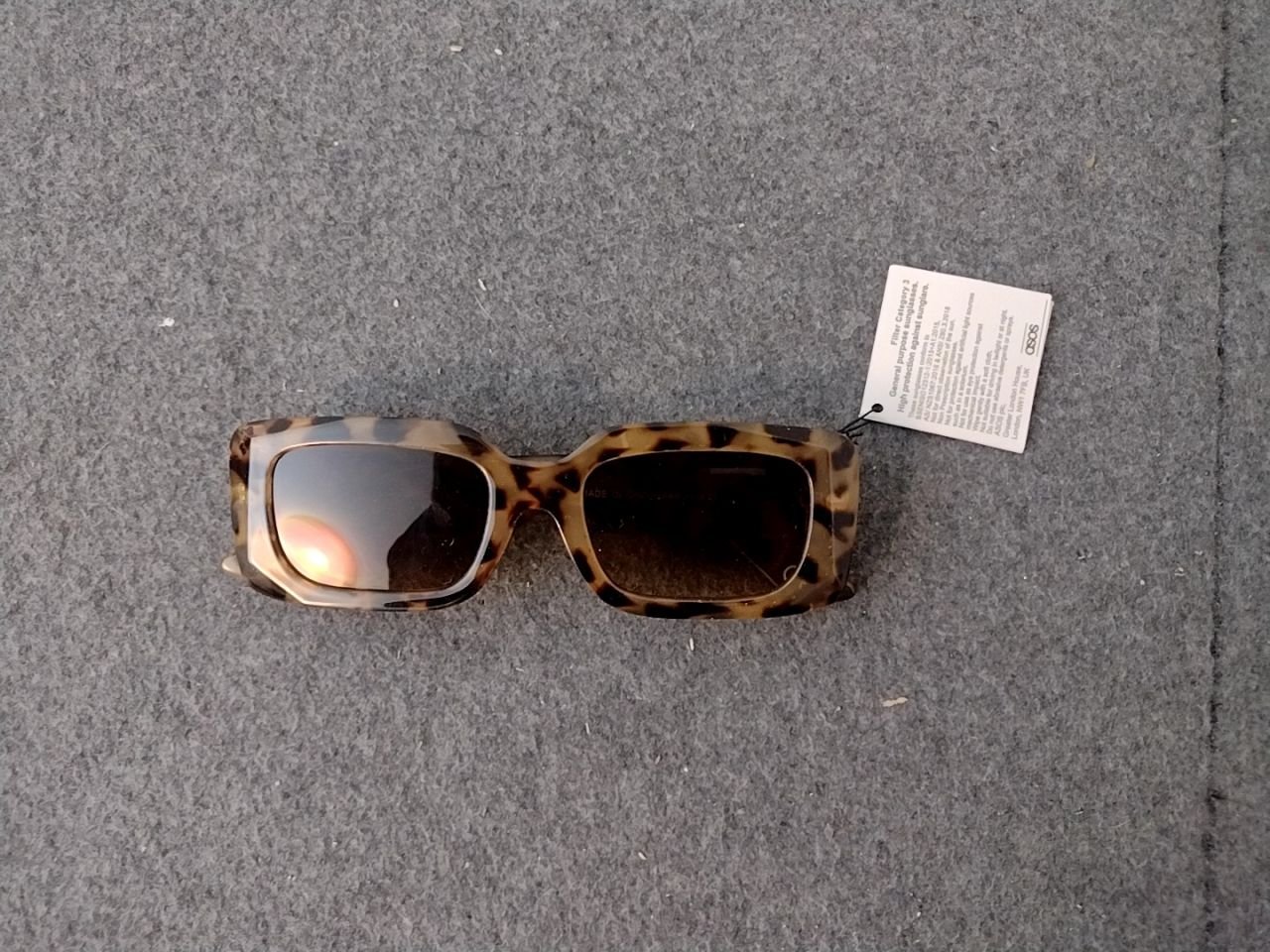Sluneční brýle Asos