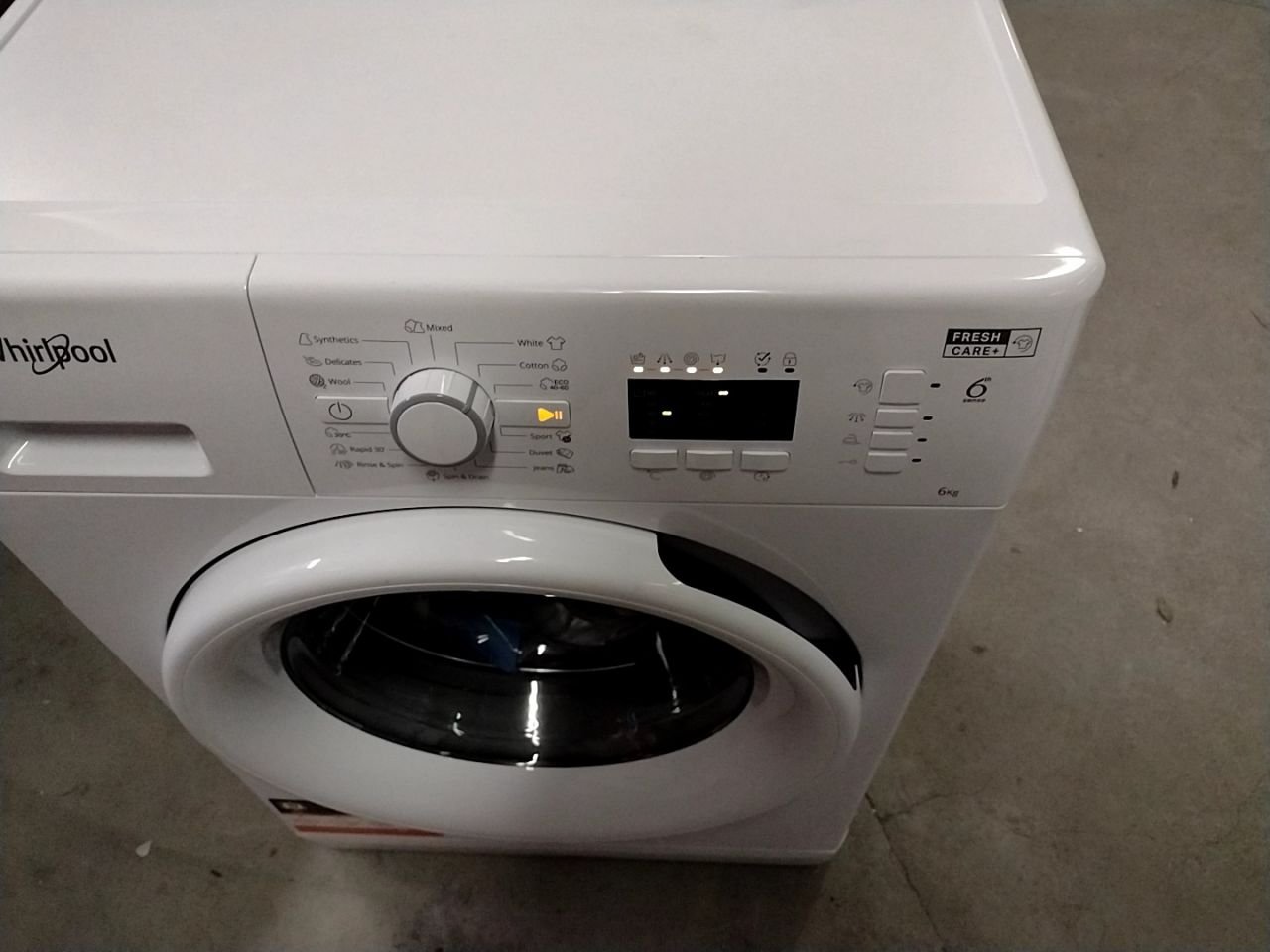 Pračka přední plnění Whirlpool FWSL 61051 W EE N