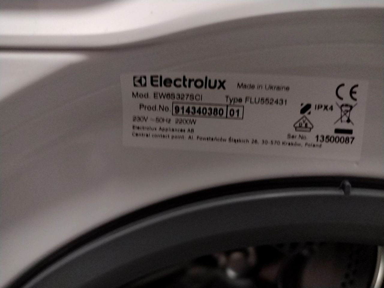 Pračka úzká předem plněná Electrolux EW6S327SCI