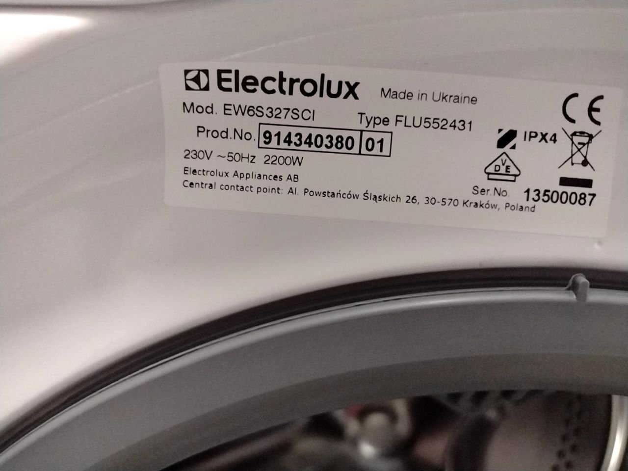 Pračka úzká předem plněná Electrolux EW6S327SCI