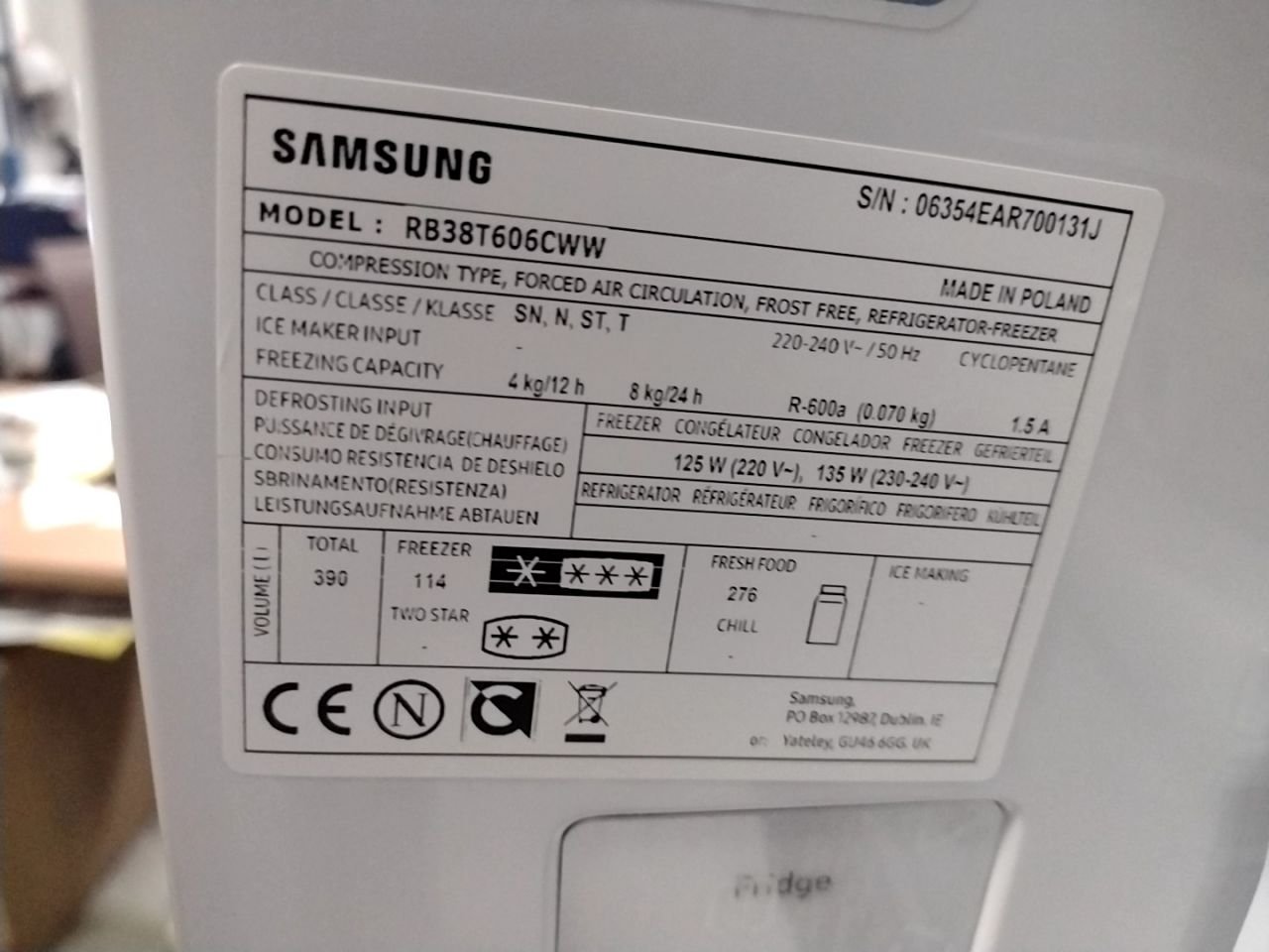 Lednice s mrazákem dole SAMSUNG RB38T605CWW