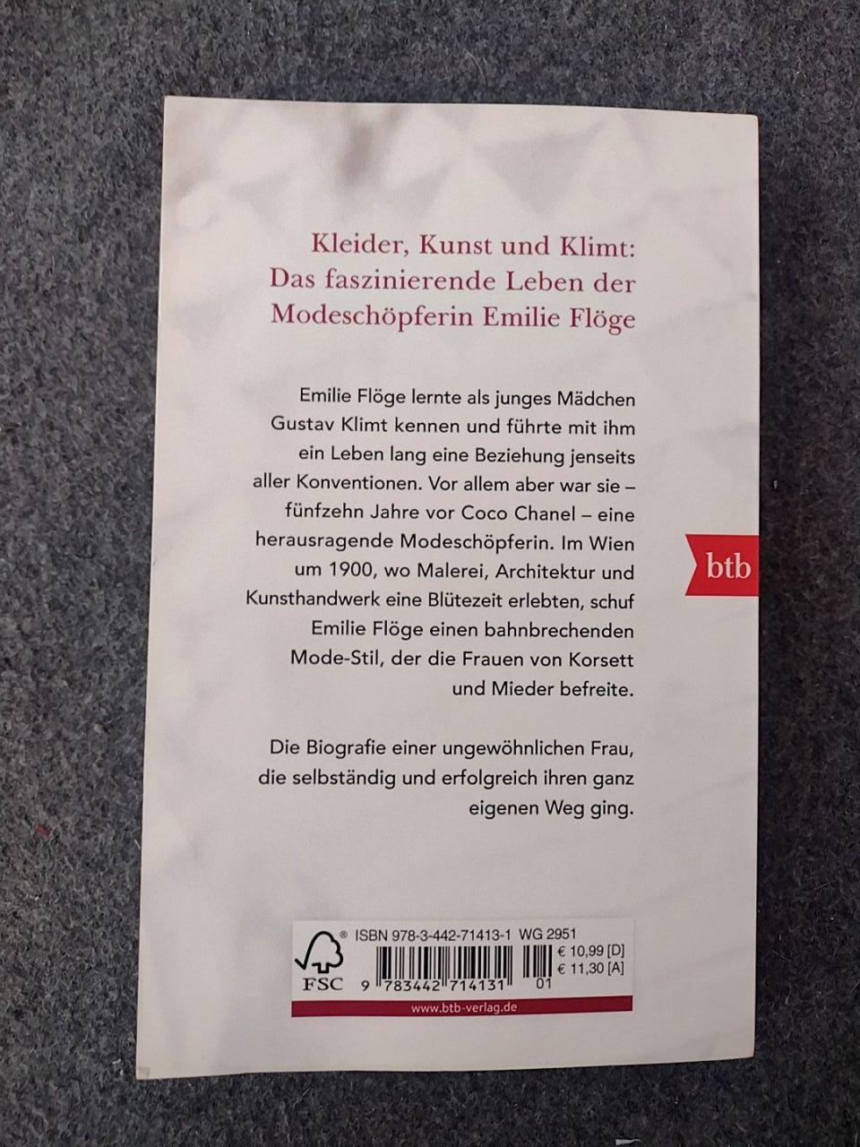 kniha Auf Freiheit zugeschnitten: Emilie Flöge: Modeschöpferin und Gefährtin Gustav Klimts  