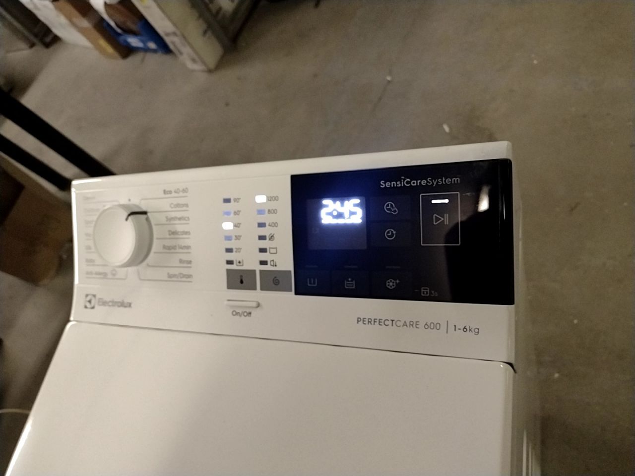 Pračka vrchem plněná Electrolux EW6TN14262