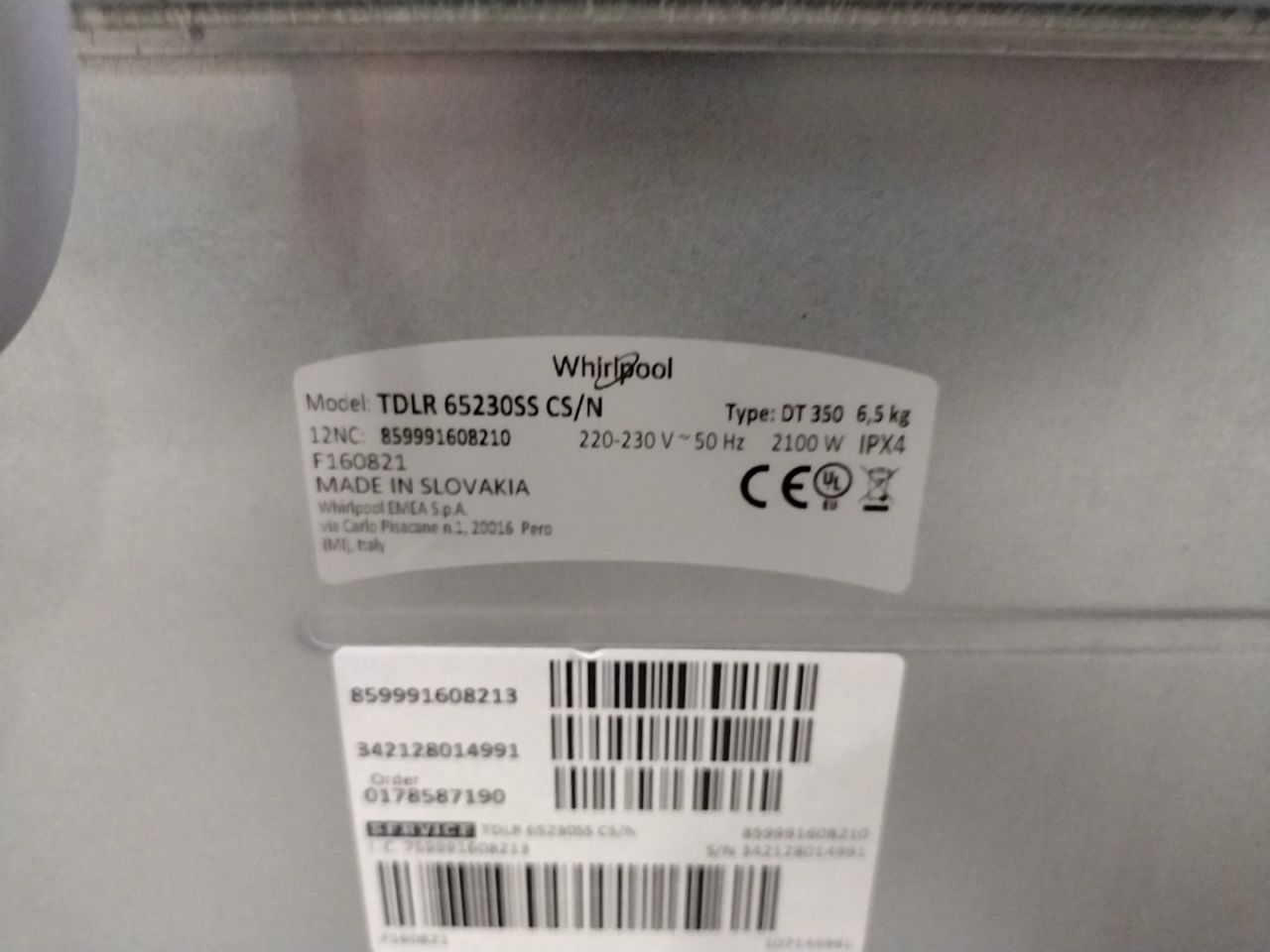 Vrchem plněná pračka Whirlpool TDLR 6230SS EU/N