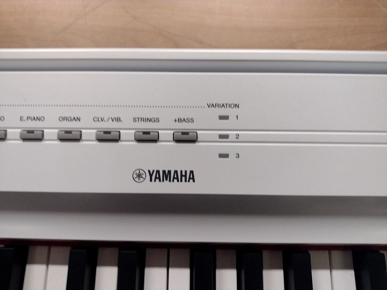 Digitální piana Yamaha P-125aWH