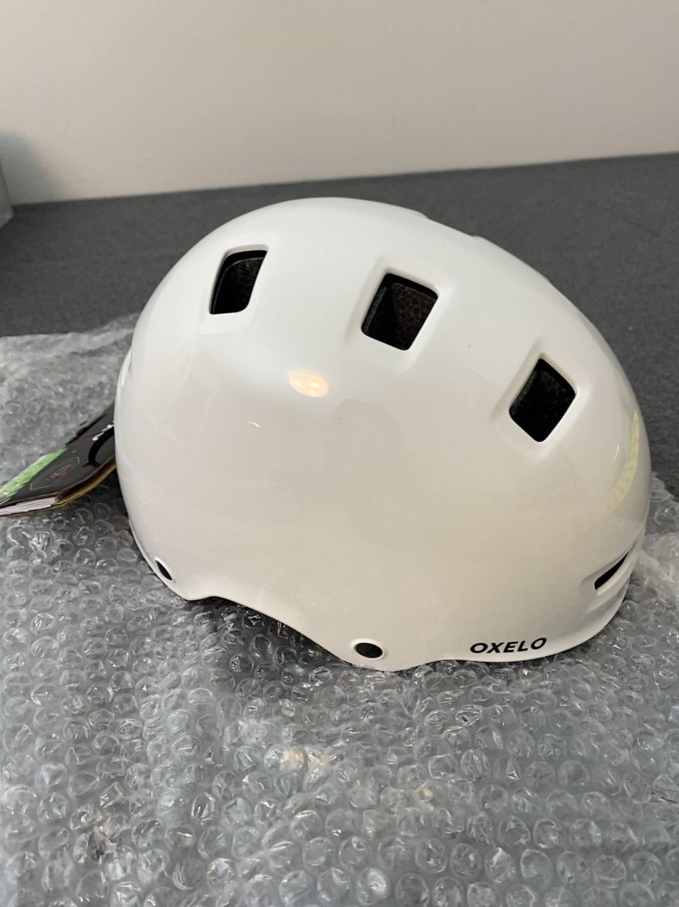 Sportovní helma Decathlon Velikost XS 48-52 cm