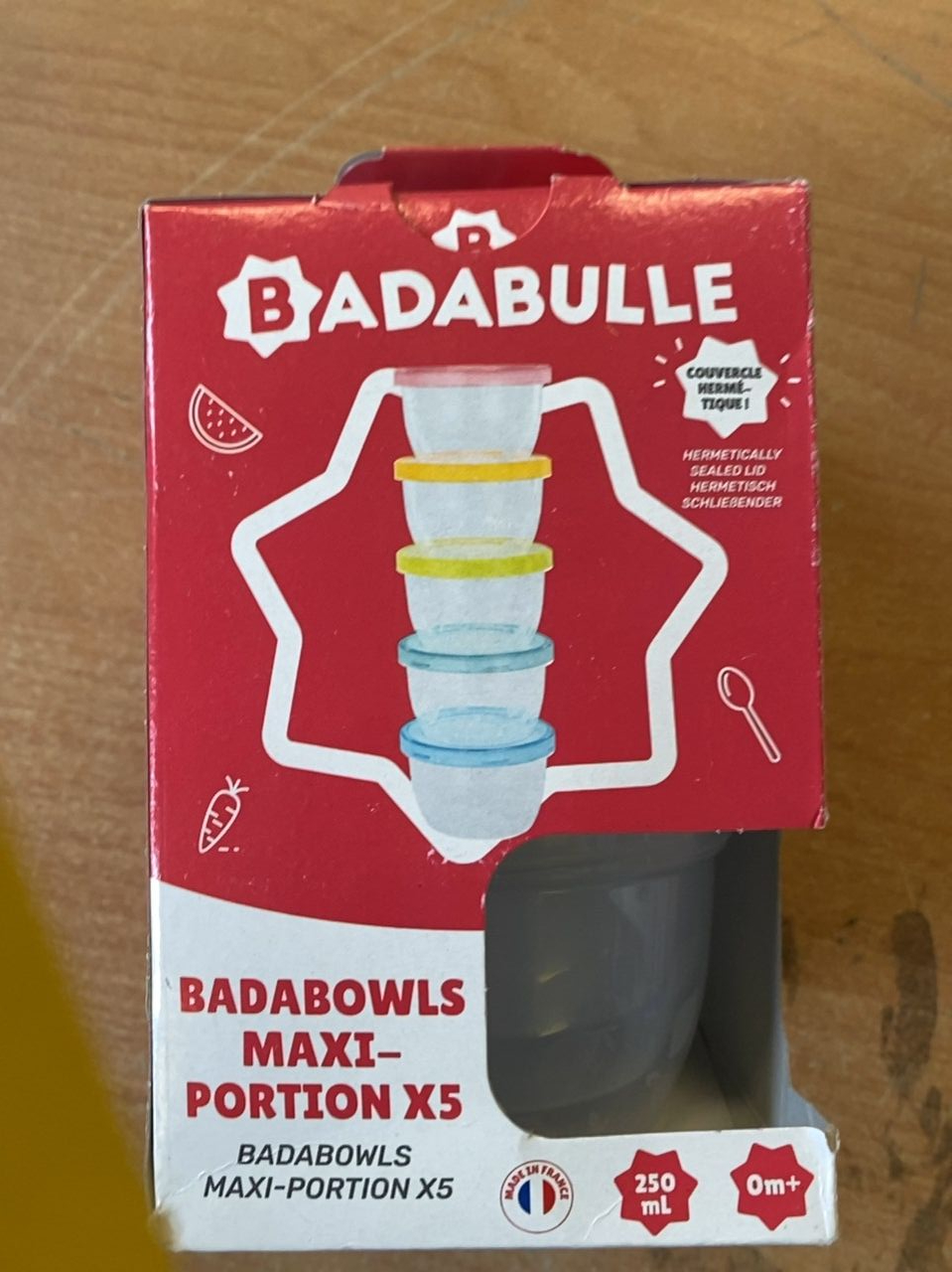 Sada uzavíratelných misek na jídlo pro děti Badabulle