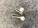 Dámské naušnice s perličkou a prsten  