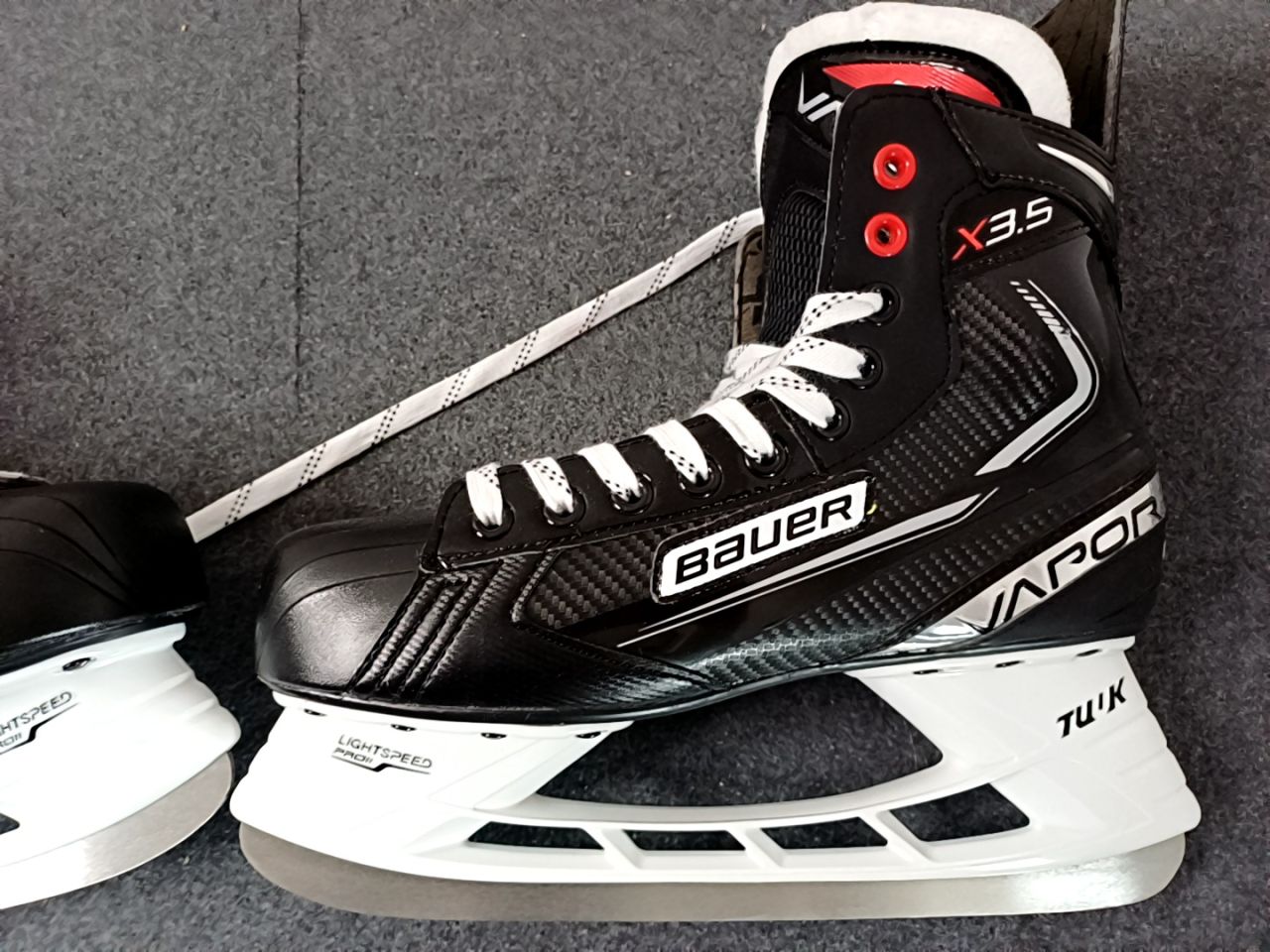 hokejové brusle Vapor X3.5 Bauer Velikost 8.5