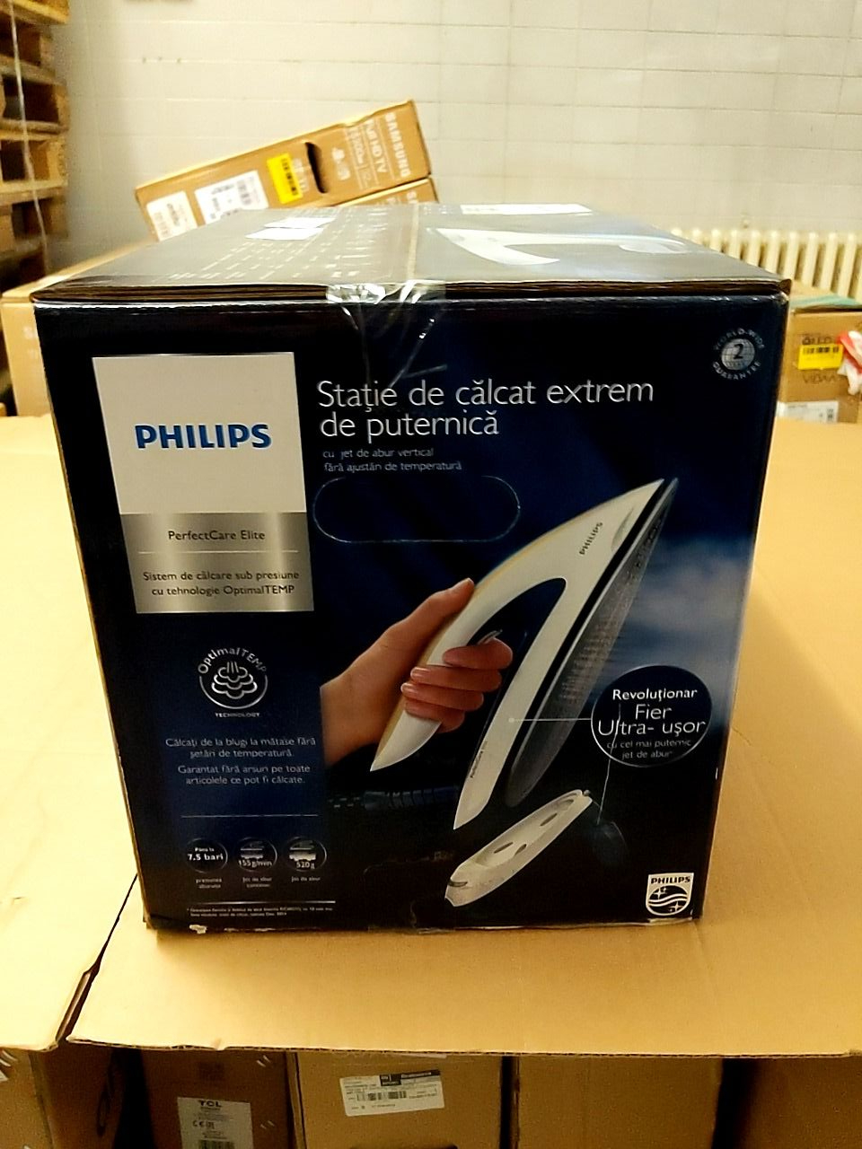 Parní generátor Philips GC9635/20 PerfectCare Elite