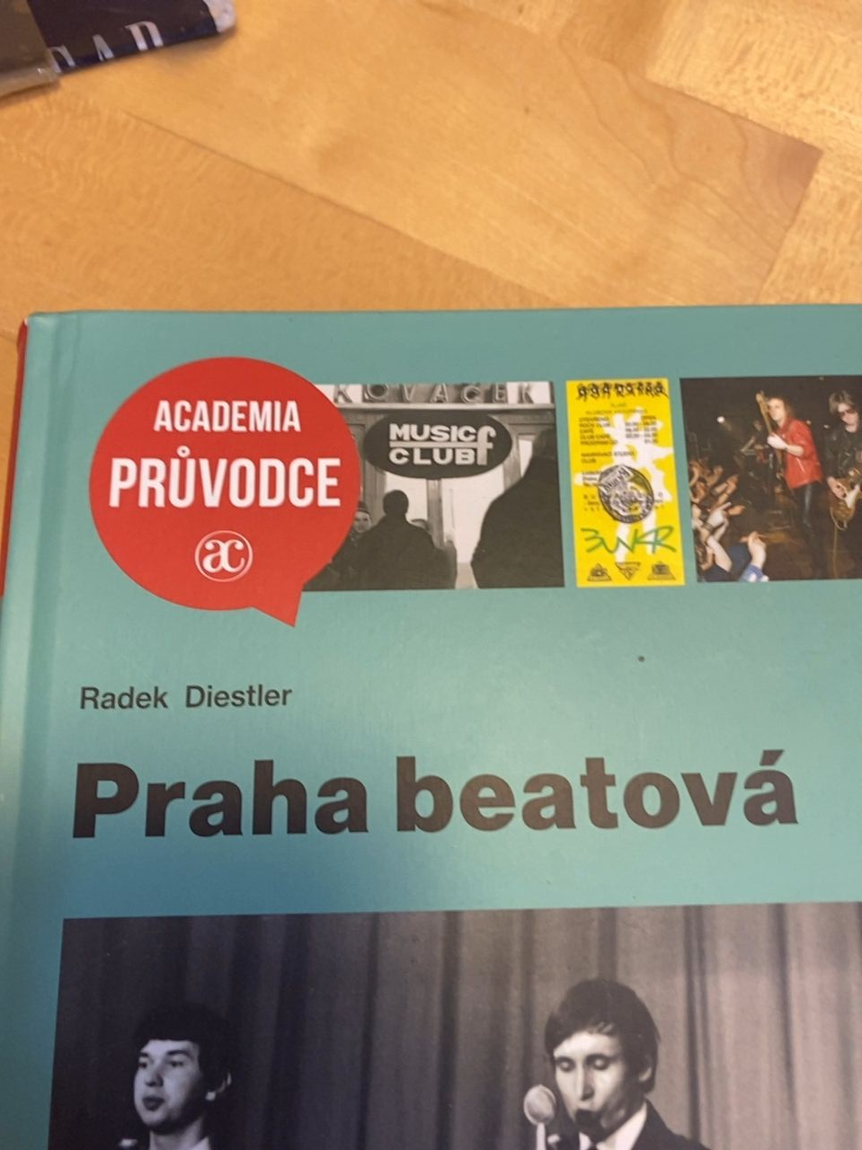 Kniha "Praha beatová" Radek Diestler 