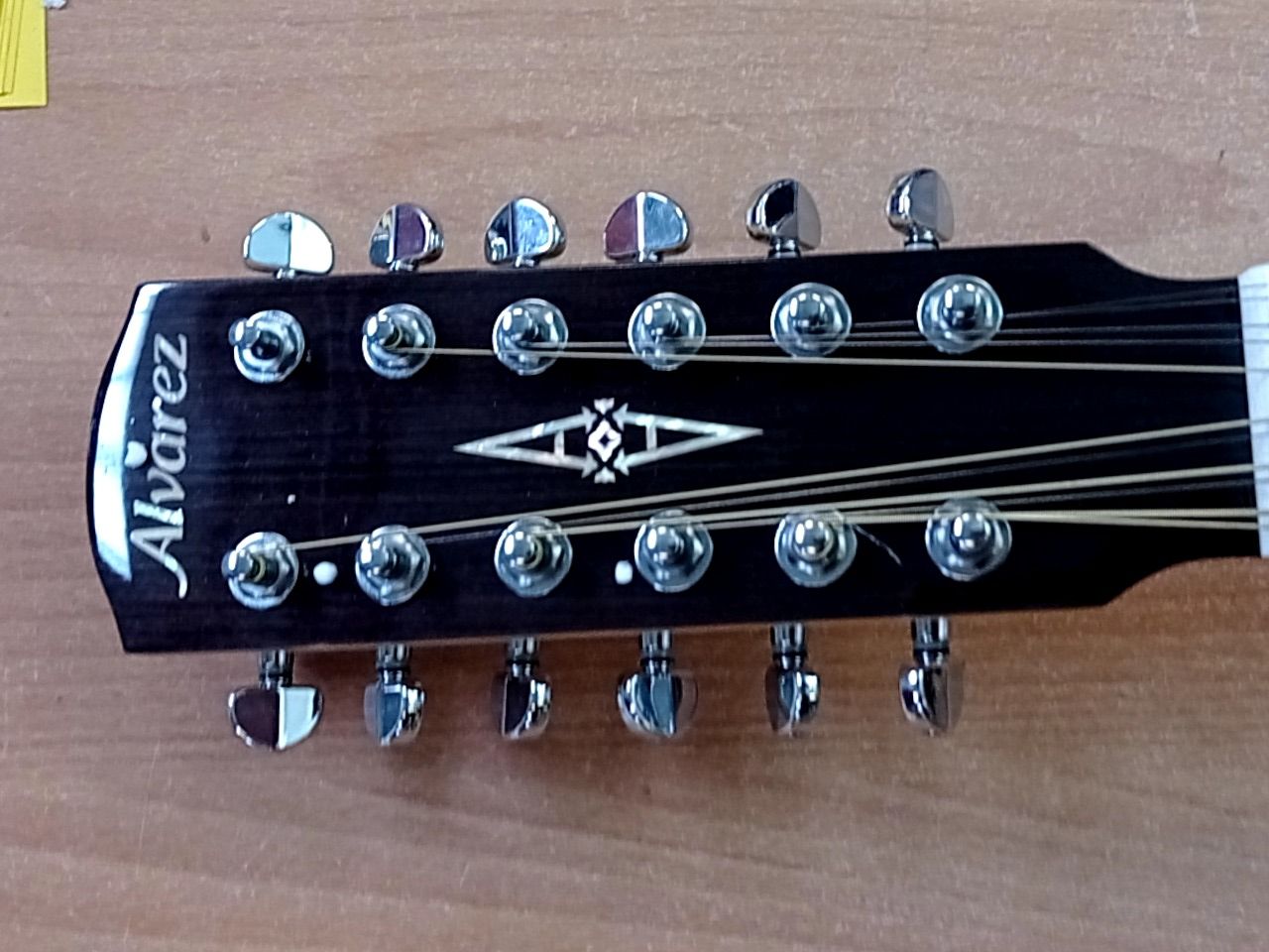 Kytara Alvarez AJ 80 CE 12