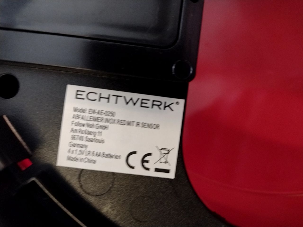 Koupelnový odpadkový koš 42 l Echtwerk EW-AE-0250