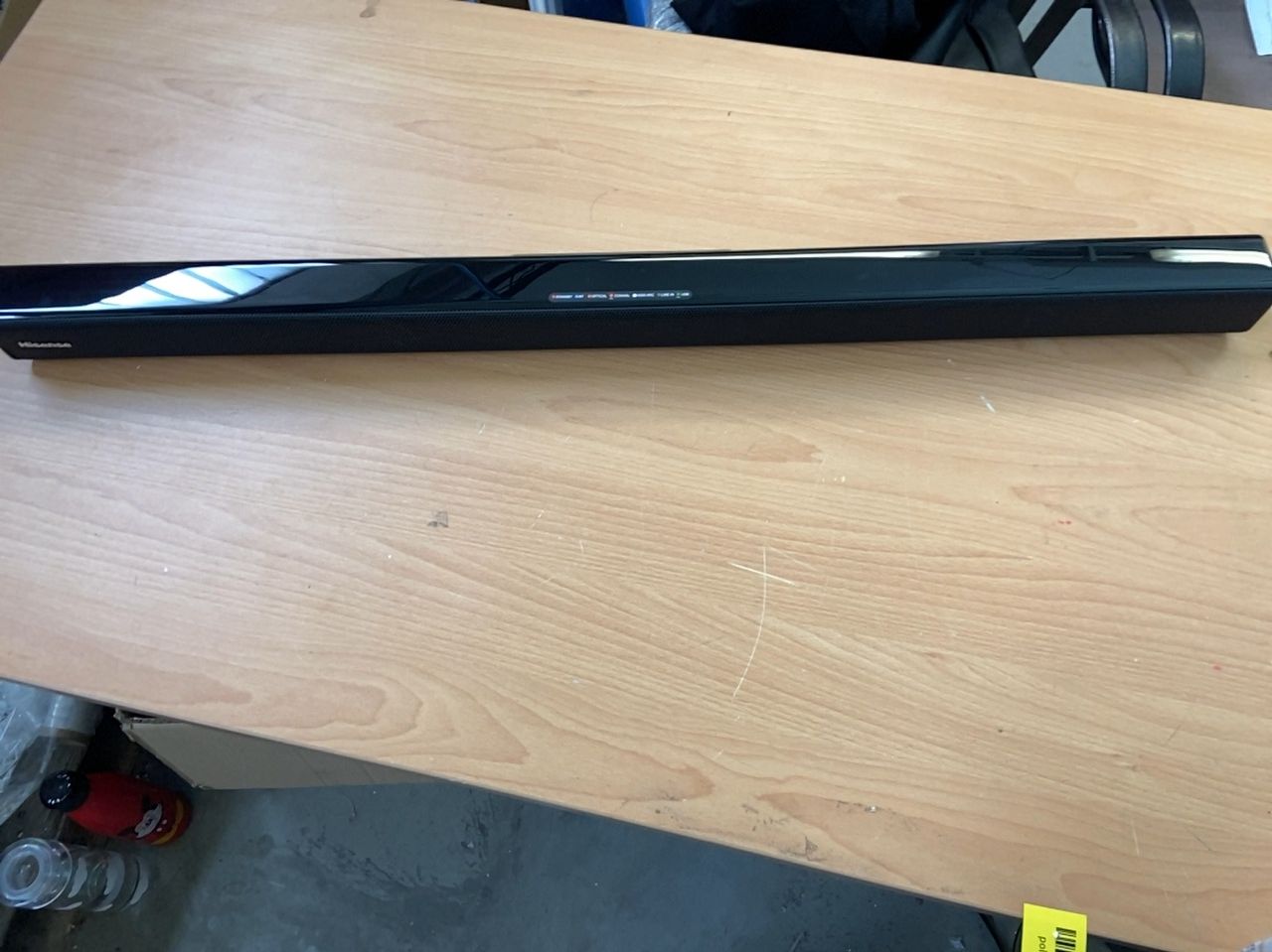 SoundBar - 2.0, o výkonu 60 W Hisense HS205