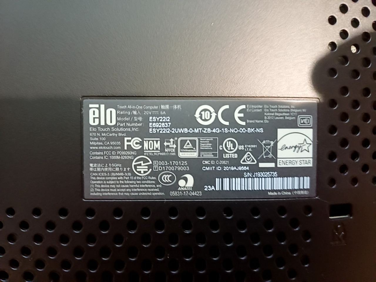 Dotykový počítač ELO 22i2