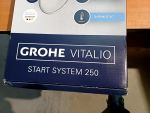 Sprchový systém na stěnu s termostatickou baterií Grohe Grohe Vitalio Start System 250