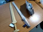 Dřevěné meče, železný štít House of Warfare 