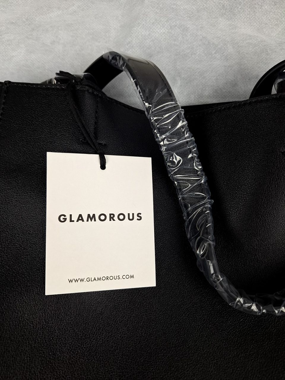 Kožená kabelka Glamorous 