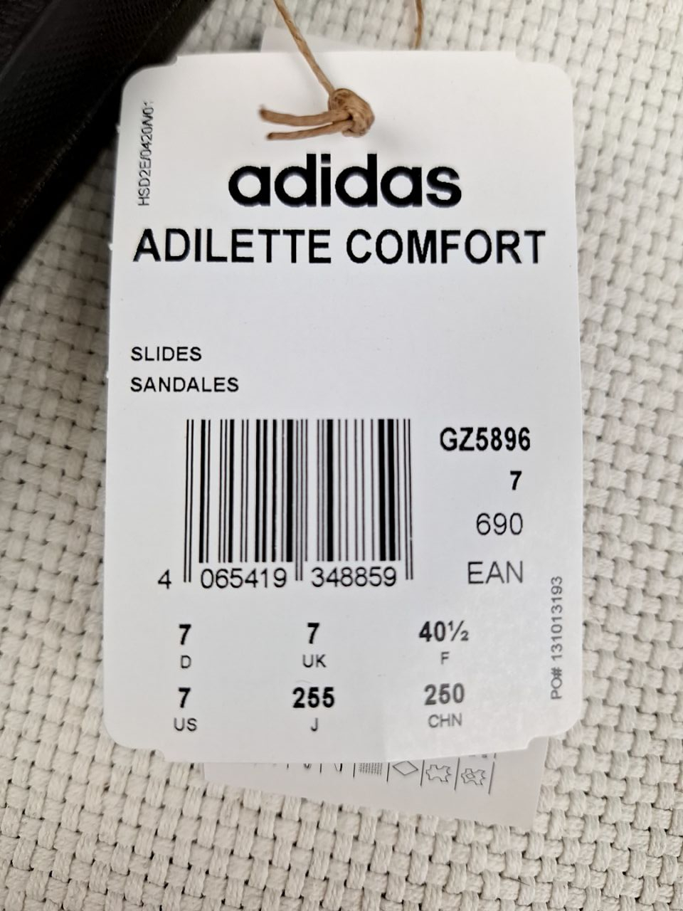 Sandále/pantofle - Adilette Comfort Adidas vel. 40