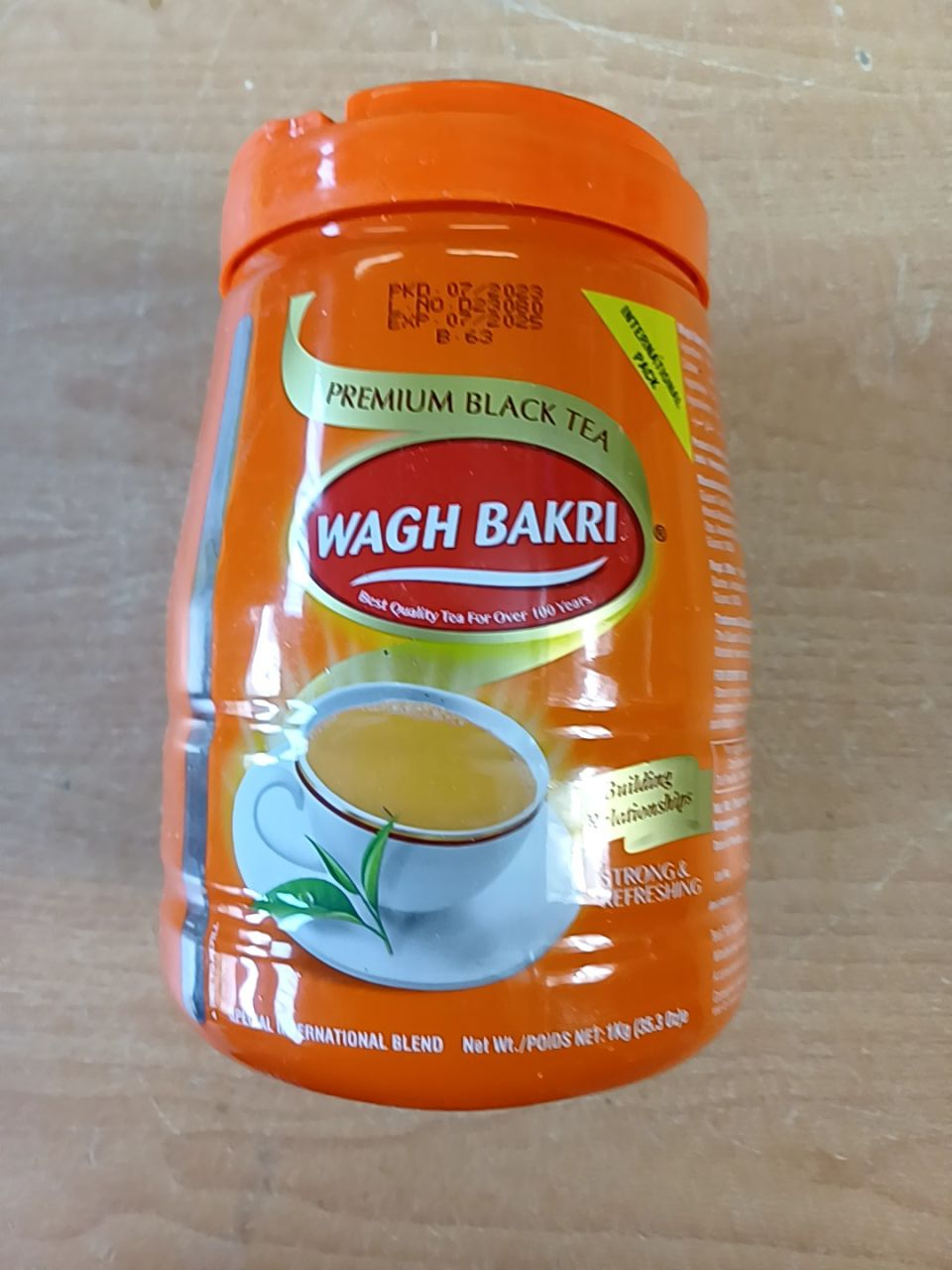 Instantní černý čaj Wagh Bakri