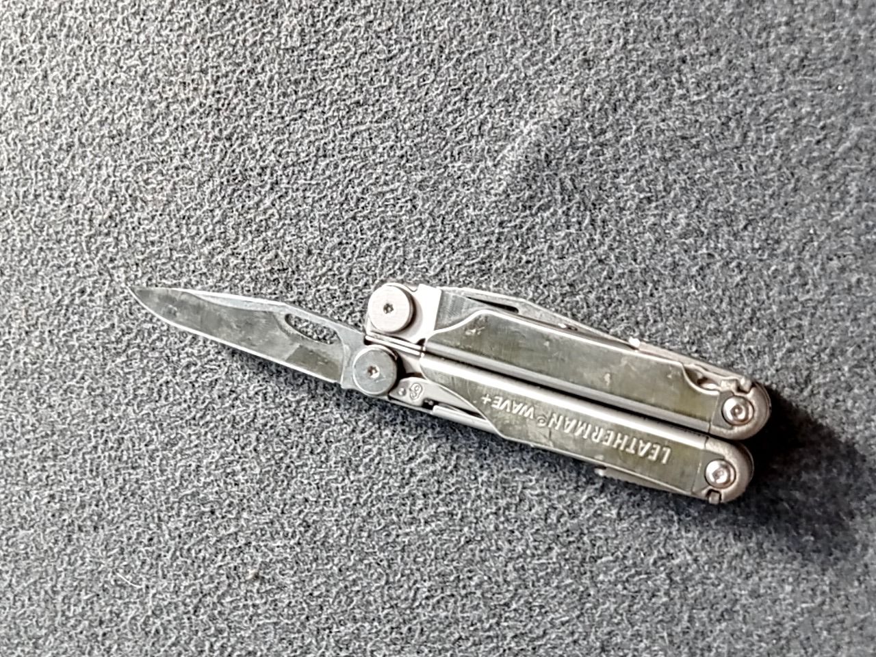 Multifunkční nůž Leatherman Leatherman Wave Plus