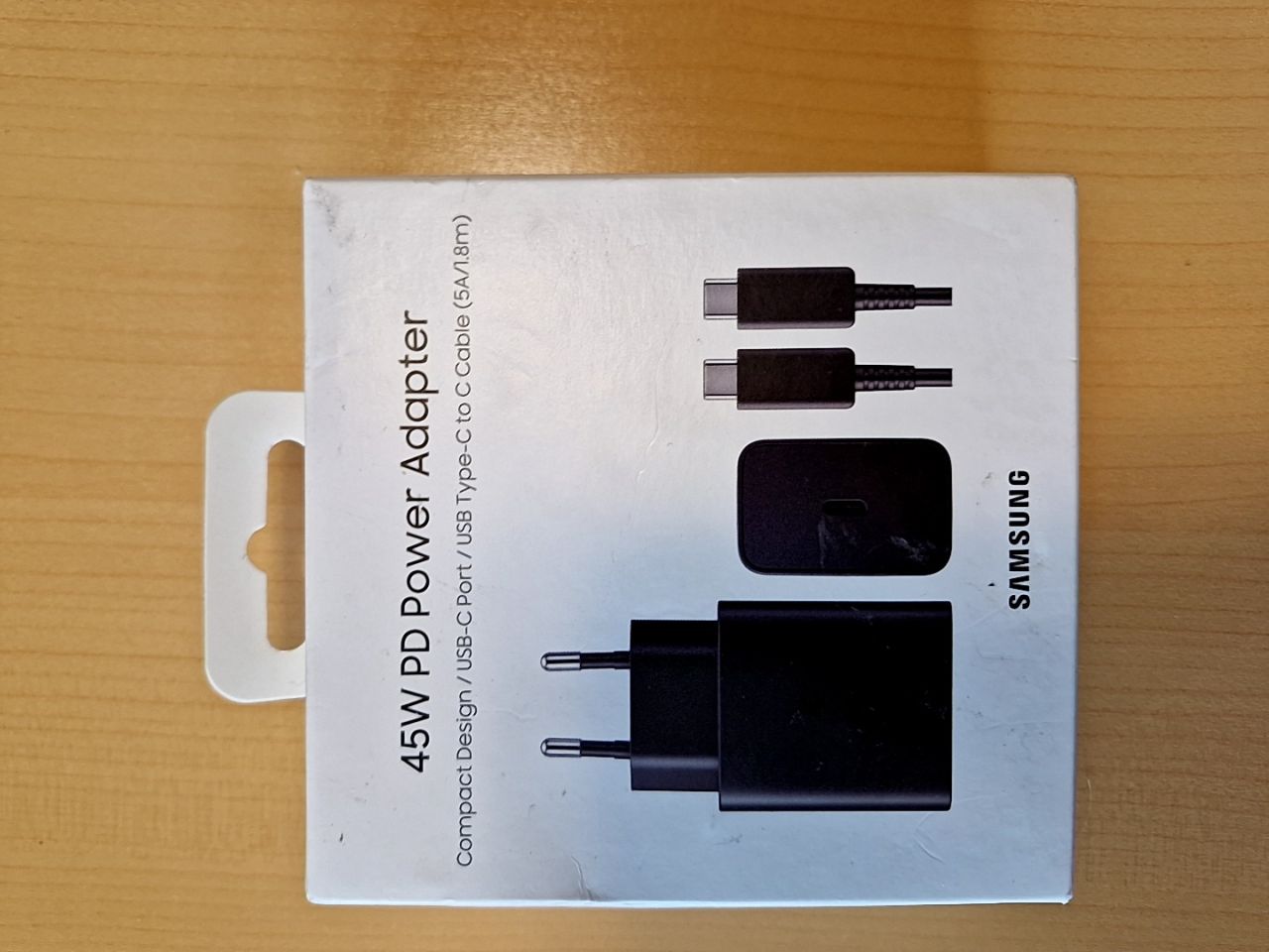 Nabíječka do sítě Samsung Nabíječka s USB-C portem (45W) černá 