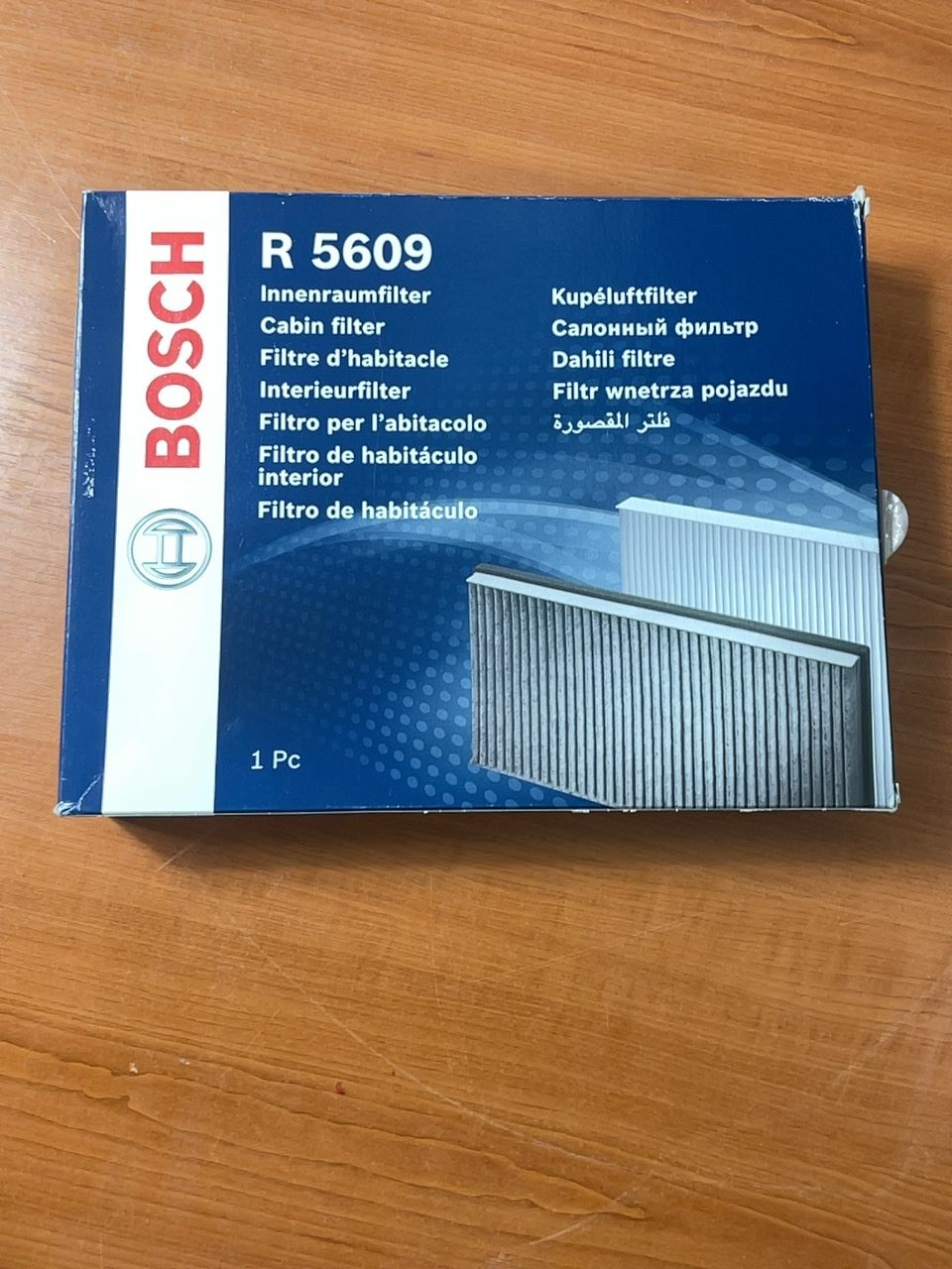 Kabinový filtr Bosch R 5609