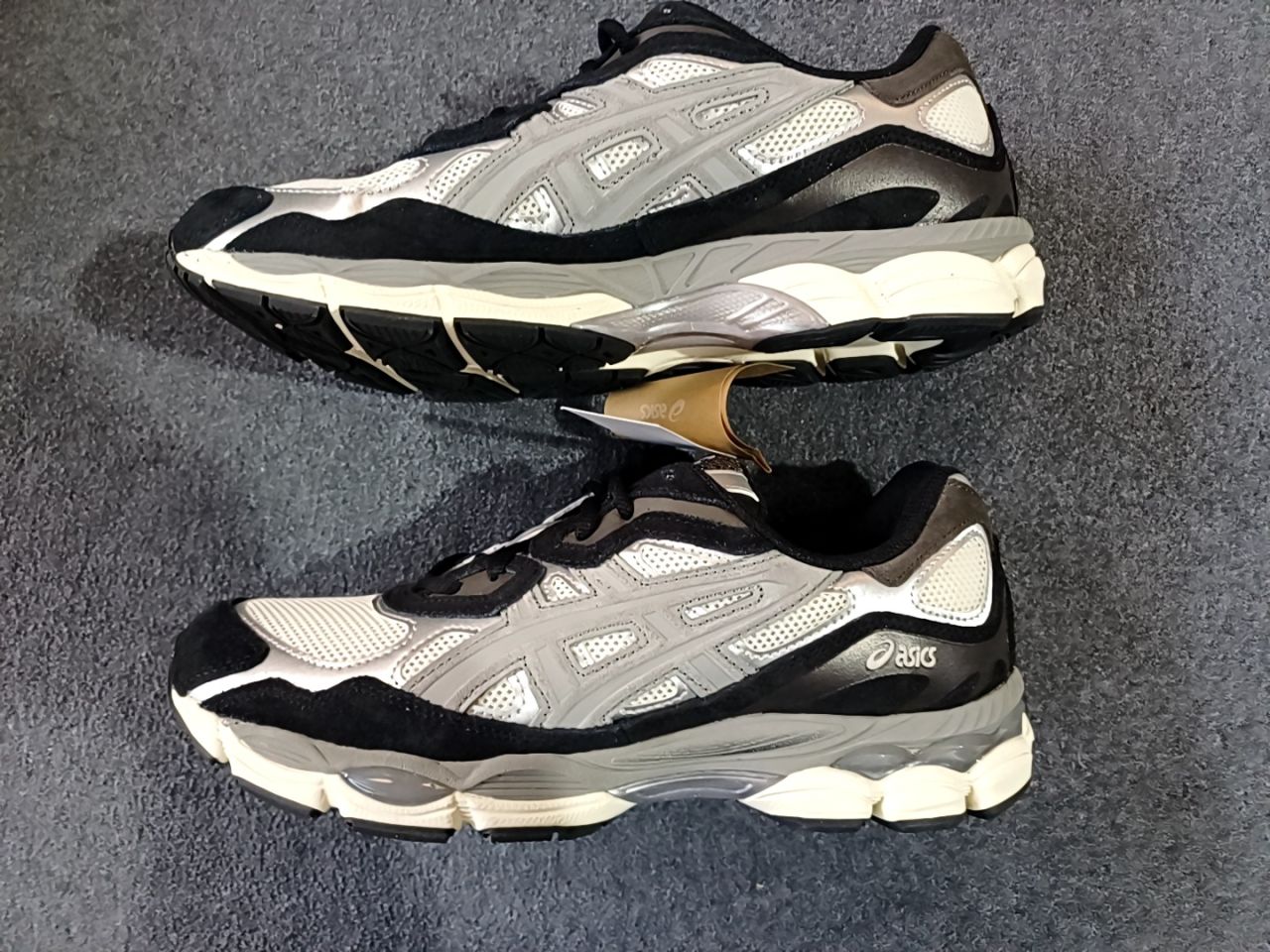 Pánské tenisky Asics velikost 44