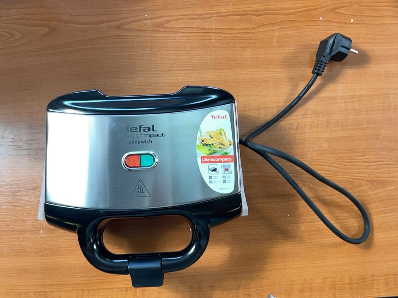 Toustovač Tefal 9000i s1