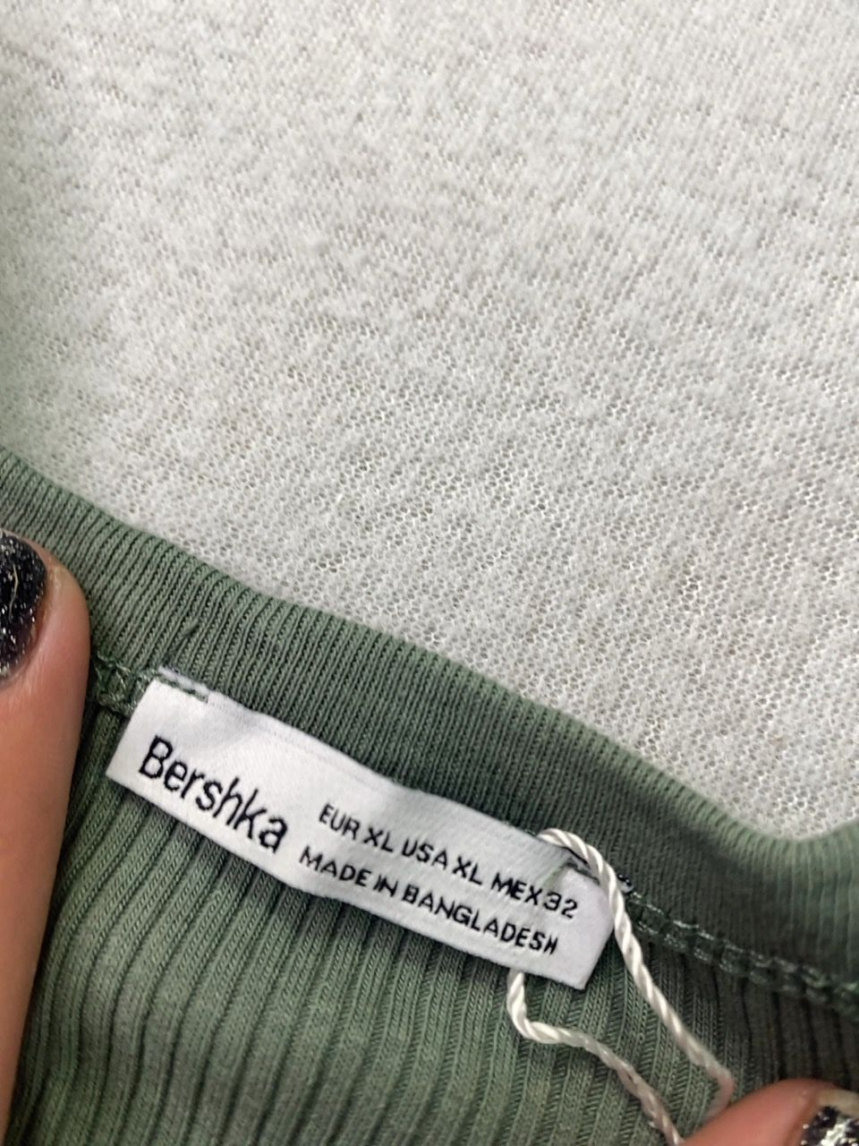 Dámské tílko bershka Velikost XL